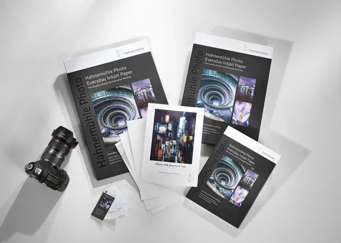 Sfeer productfoto van Hahnemuehle Photo Silk Baryta X